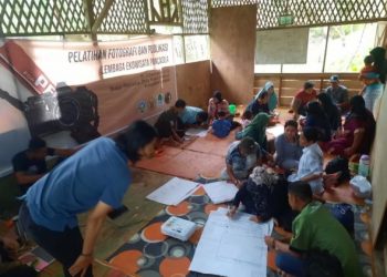 Dosen FISIP UMSU Lakukan Pelatihan Fotografi di Desa Belum Tersentuh Penerangan Listrik