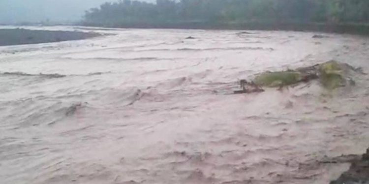 Sebegini Dahsyatnya Lahar Dingin Gunung Semeru
