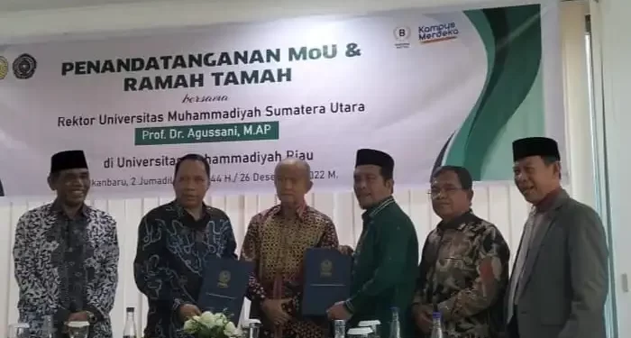 Dihadiri Pimpinan Pusat Muhammadiyah, Umri dan UMSU Tandatangani MoU