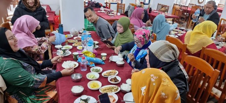 Menikmati Makanan Mesir, Mulai dari Mahshi sampai Roti Fatir