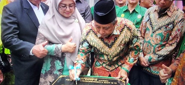 Ketua PP Muhammadiyah Hadiri Milad ke 60 PCM Tanjung Sari