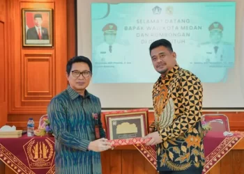 Wali Kota Medan bawa camat studi banding ke desa terbersih di dunia