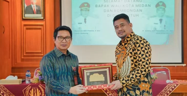 Wali Kota Medan bawa camat studi banding ke desa terbersih di dunia