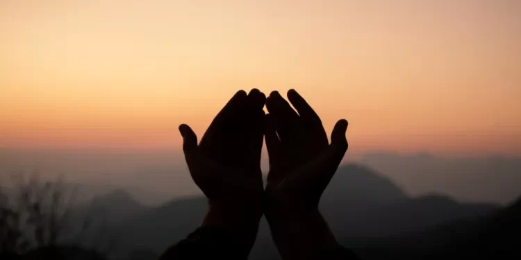 Khutbah Jum’at:  Ridha Saat Ketentuan Itu Tiba