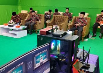 Ketua PW  Muhammadiyah Sumut Buka Sidang Pleno I Musywil 13