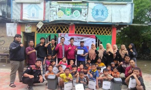PK IMM KH Ahmad Badawi ‘Bergerak’ Lakukan Edukasi Pengolahan Sampah Pelastik