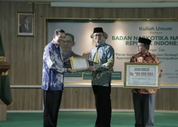 Bangun Tajdid Center, PP Muhammadiyah Terima Wakaf dari Mantan Walikota Pekanbaru