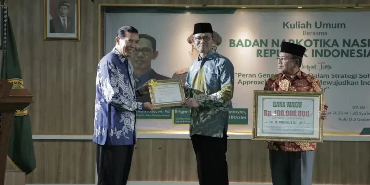 Bangun Tajdid Center, PP Muhammadiyah Terima Wakaf dari Mantan Walikota Pekanbaru