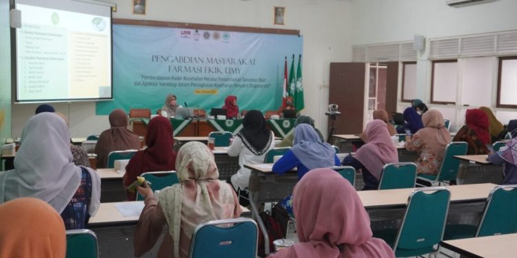 Kader ‘Aisyiyah Didorong Edukasi Masyarakat Pentingnya Tanaman Obat Keluarga