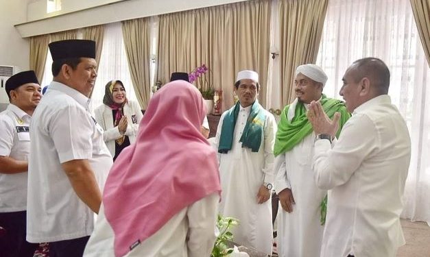 Gubernur Ajak Komunitas Sedekah Jumat (KSJ) Solusikan Kemiskinan