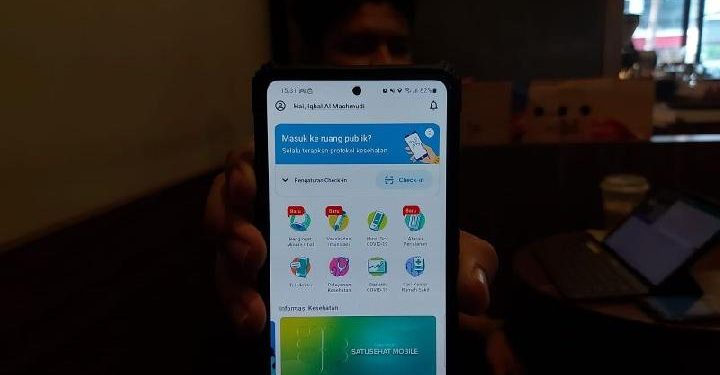 Migrasi PeduliLindungi, Pengguna Kereta Kini Boarding Pakai SatuSehat