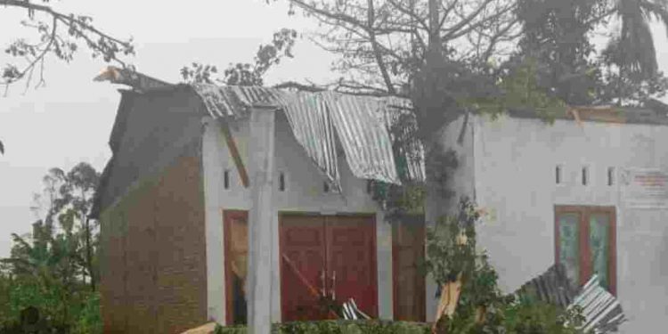 Jadi Korban Angin Puting Beliung di Dairi, LazisMu Sumut Galang Donasi