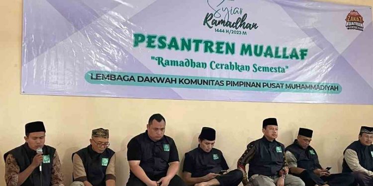LDK dan Lazismu semarakkan Syiar Ramadhan Lewat Pesantren Muallaf Baduy