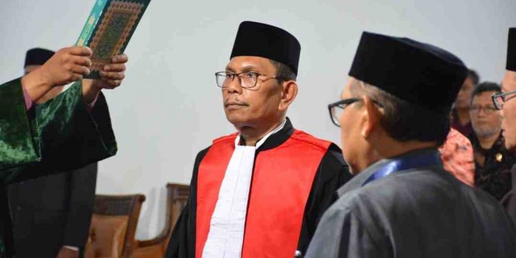Ketua PT Banda Aceh Lantik Irwan Efendi, S.H., M.Hum. sebagai Hakim Tinggi