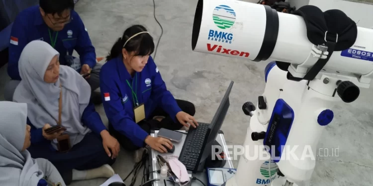 Banyak Ulama NU Ahli Hisab, tapi PBNU Gunakan Rukyat Hilal, Keahlian Hisab Jadi Sia-sia?