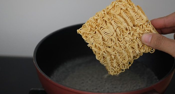 Taiwan Temukan Zat Pemicu Kanker di Indomie asal RI, Langsung Ditarik dari Toko