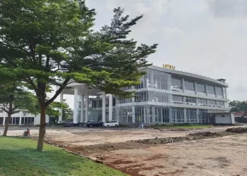 Diresmikan, Gedung Megah Crystal Building UMKU