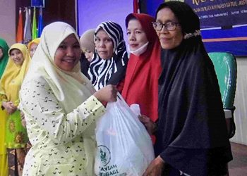 Nasyiatul Aisyiyah Sumut Berbagi Santuni 100 Fakir Miskin