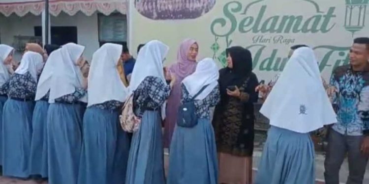 Halal Bihalal Warnai Hari Pertama Masuk Sekolah SMA Muhammadiyah 8 Kisaran