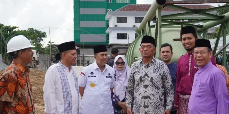 Menko PMK Tinjau Pembangunan Rusunawa dan Tajdid Center Umri