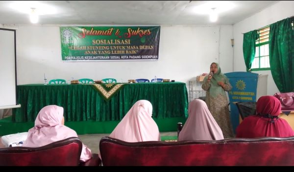 MKS Aisyiyah Padangsidimpuan Gelar Sosialisasi Cegah Stunting