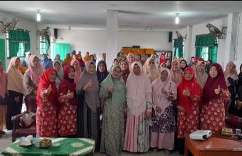 MKS Aisyiyah Padangsidimpuan Gelar Sosialisasi Cegah Stunting