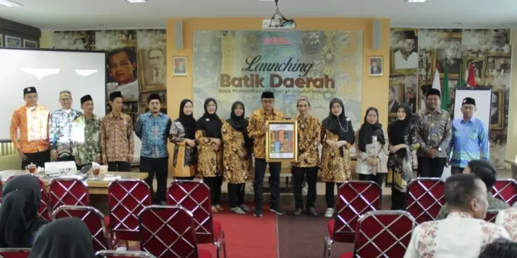 Suara Muhammadiyah Launching Batik Muhammadiyah Daerah Seluruh Indonesia