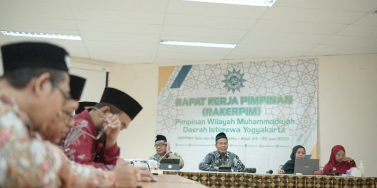 Ketua PWM DIY Ajak Majelis & Lembaga Kerja Ikhlas, Cerdas, Keras, Berkualitas dan Tuntas