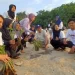 Aksi Kolaborasi Peduli Lingkungan: UHAMKA Tanam Mangrove di Pulau Pari