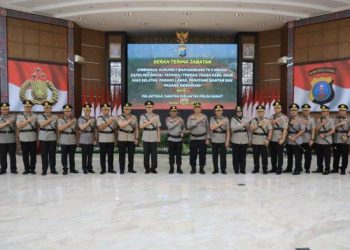 Kapolda Sumut Lantik 8 Kapolres dan 3 Pejabat Utama
