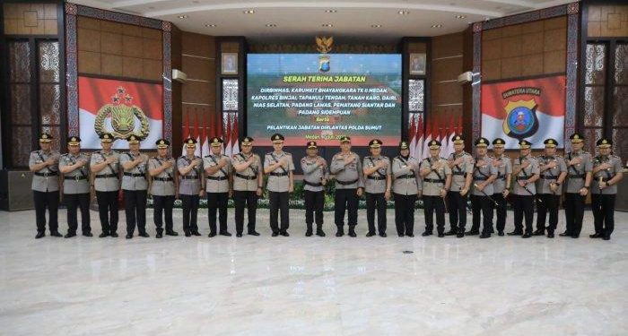 Kapolda Sumut Lantik 8 Kapolres dan 3 Pejabat Utama