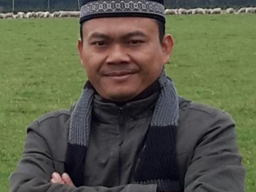 Kolom Dr. Muhammad Qorib: Paradoks Tradisi