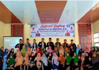 Guru Di Takengon Dibekali Skill Komunikasi Dari UMSU