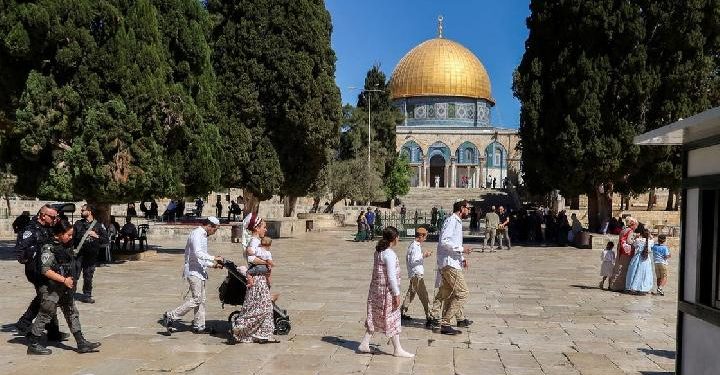 UEA, Arab Saudi Kutuk Penyerbuan Israel ke Masjid Al Aqsa