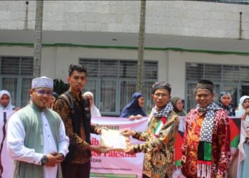 SMKN-10 Serahkan Donasi Palestina Melalui LazisMu Medan