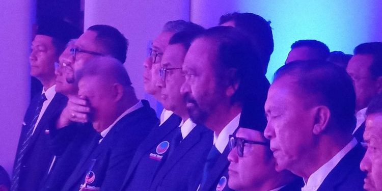 Surya Paloh Sebut Negeri Sedang di Ujung Tanduk