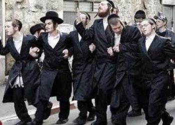 Mengapa Allah SWT Mengutuk Kaum Yahudi Menjadi Kera? Ini Tafsir Surat Al-Baqarah 65