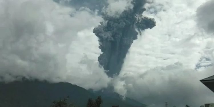 Gunung Marapi Sumbar Meletus, 11 Pendaki Ditemukan Tewas