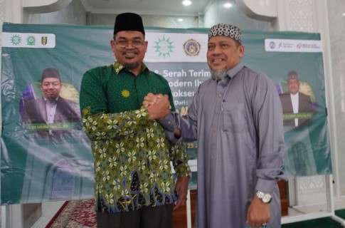 H. Nasrullah M. Amin, S.Ag., M.H Pimpinan Baru Dayah Modern Ihyaaussunnah