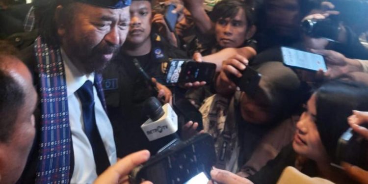 Jokowi-Surya Paloh Bertemu Bahas Dinamika Politik dan Pemilu