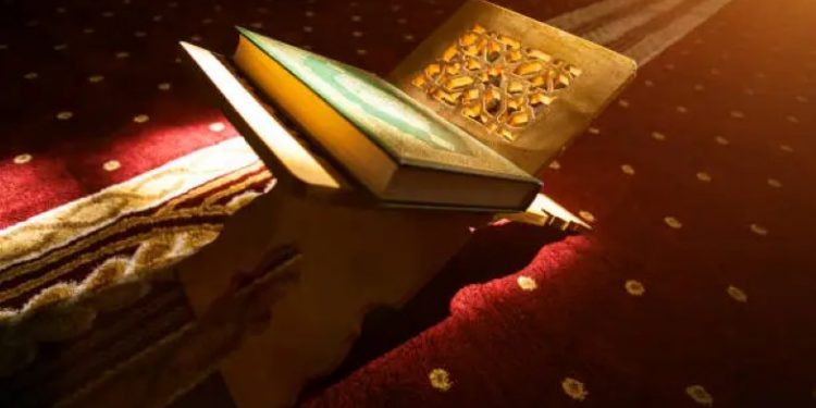 Lailatul Qadar: Waktu, Tanda, dan Amalannya