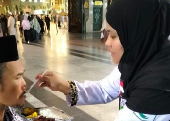 Petugas Berjaga 24 Jam di Nabawi, Siap Bantu Jemaah Haji