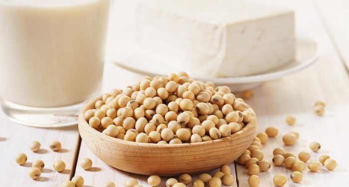 Lima Makanan Sehat Penuh Khasiat untuk Wanita Usia 50 Tahun ke Atas