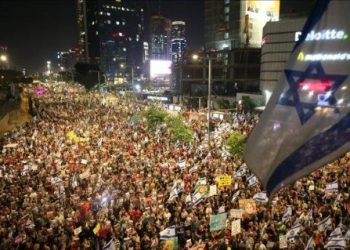 Ratusan Keluarga Tentara Israel Ngamuk di Jalanan