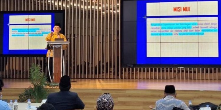 Sekjen MUI Amirsyah Tambunan: Dai dan Daiyah Wajib Berpikir Global