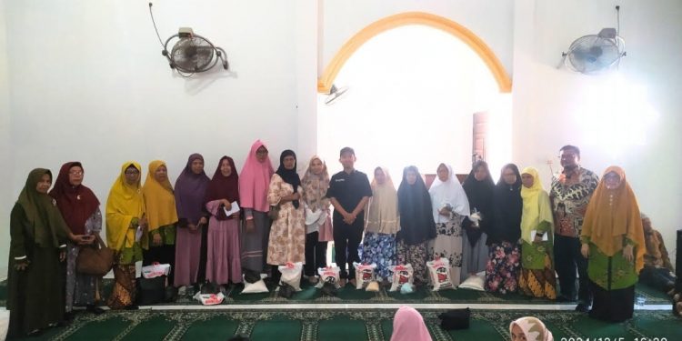 MDMC Sumut dan Aisyiyah Kota Binjai Serahkan Bantuan Penyintas Banjir Perumahan Berngam