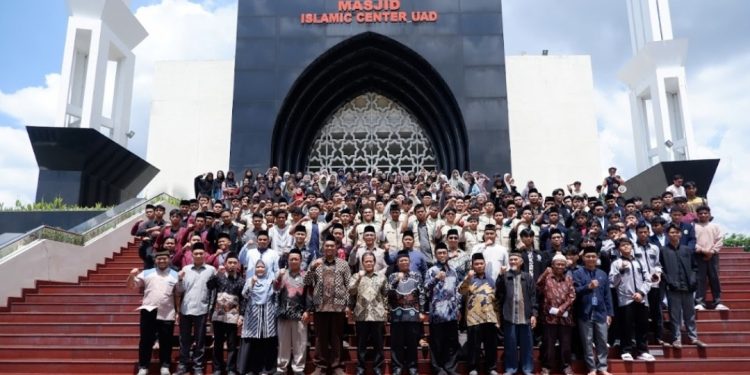 Menghidupkan Dakwah Ramadhan 1446 H, PWM DIY Lepas 2.280 Mubaligh Hijrah