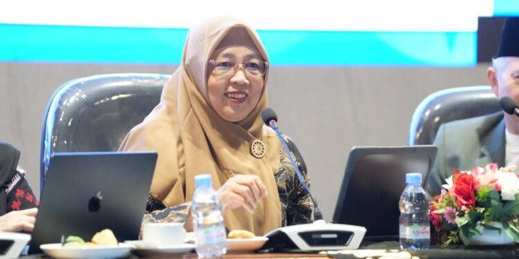 Tantangan dan Strategi Muhammadiyah dalam Penguatan Islam Wasathiyah