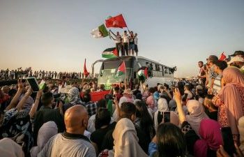 Timur Tengah Tegang, Ribuan Aktivis Pro-Palestina Bergerak Menuju Gaza