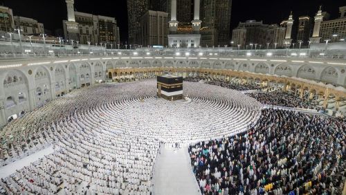 Ada Apa Raja Salman? Ulama Besar Ini Dilarang Haji di Makkah